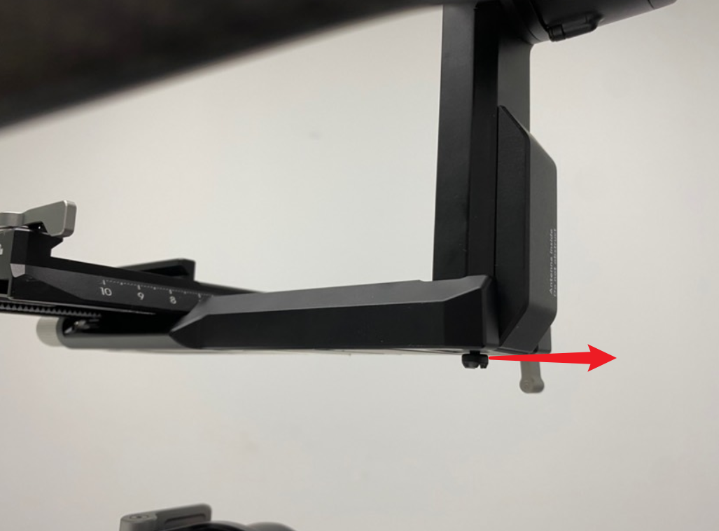 Phụ kiện DJI R Vertical Camera Mount | Chính hãng - cấu hình hộp sạc